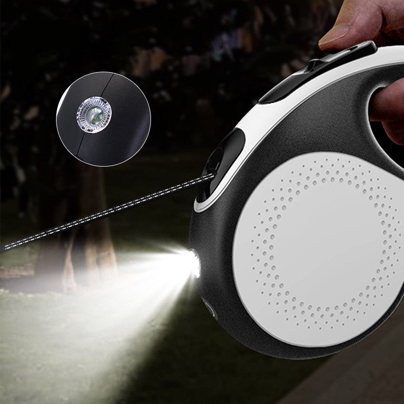 Automatic retracable leash with light